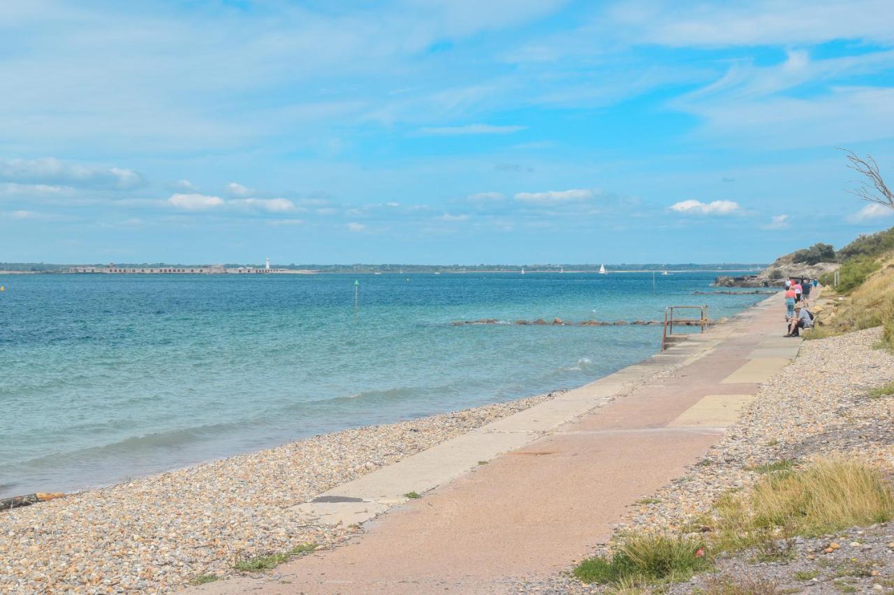 Willa Dartmouth House Totland Zewnętrze zdjęcie
